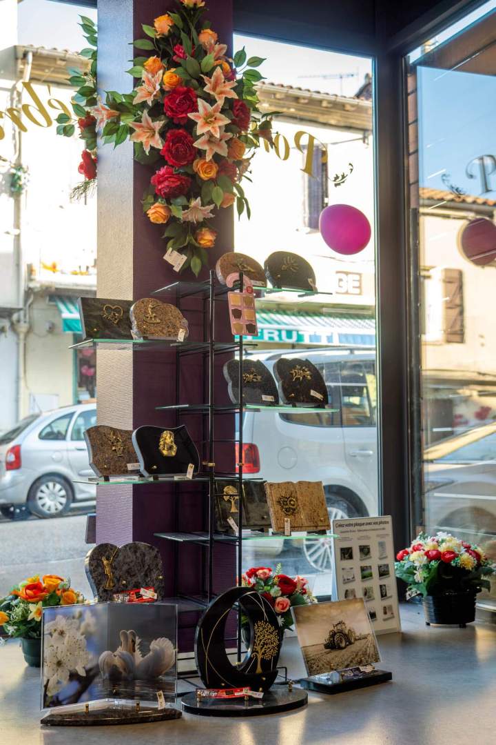 Fleurs de deuil Gers